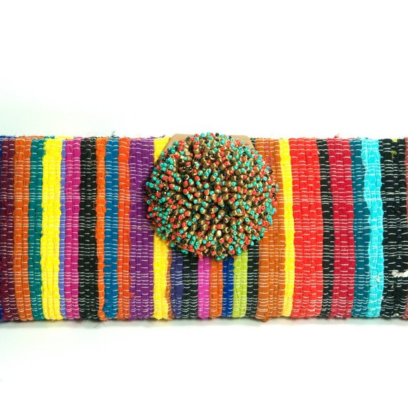 WOVEN FABRIC CLUTCH WITH SHELL/BEADED HANDLE - Picture 2 of 13